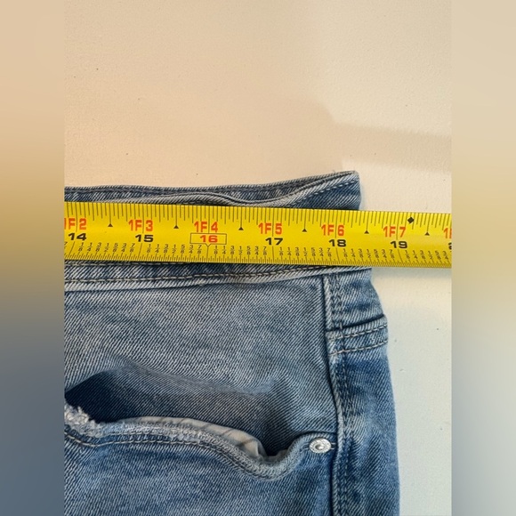 Women's Seven7 Plus Size 16 Light Wash Straight‎ Jeans EUC 0405 - Picture 8 of 11